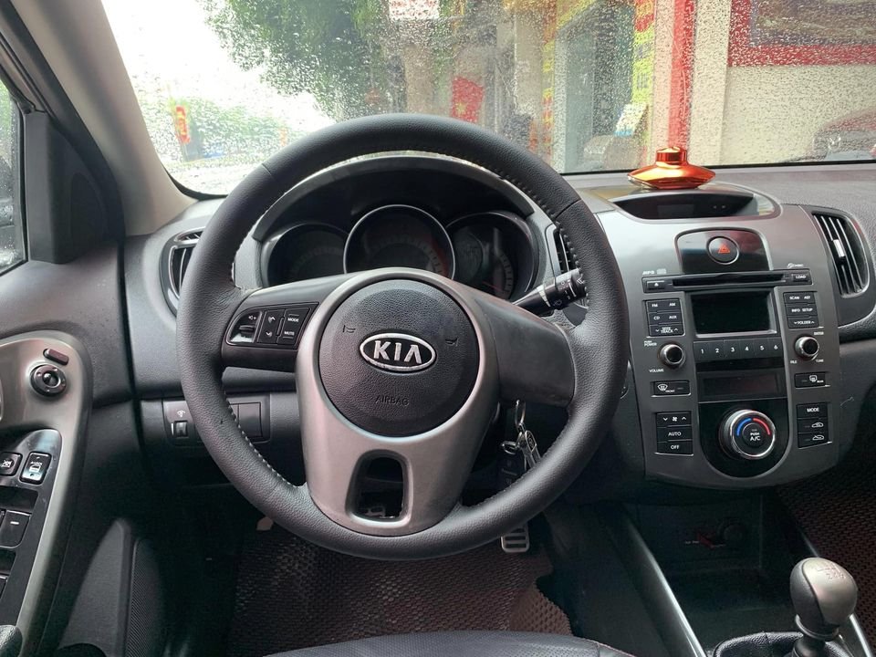 Kia Forte 2011 - Xe gia đình