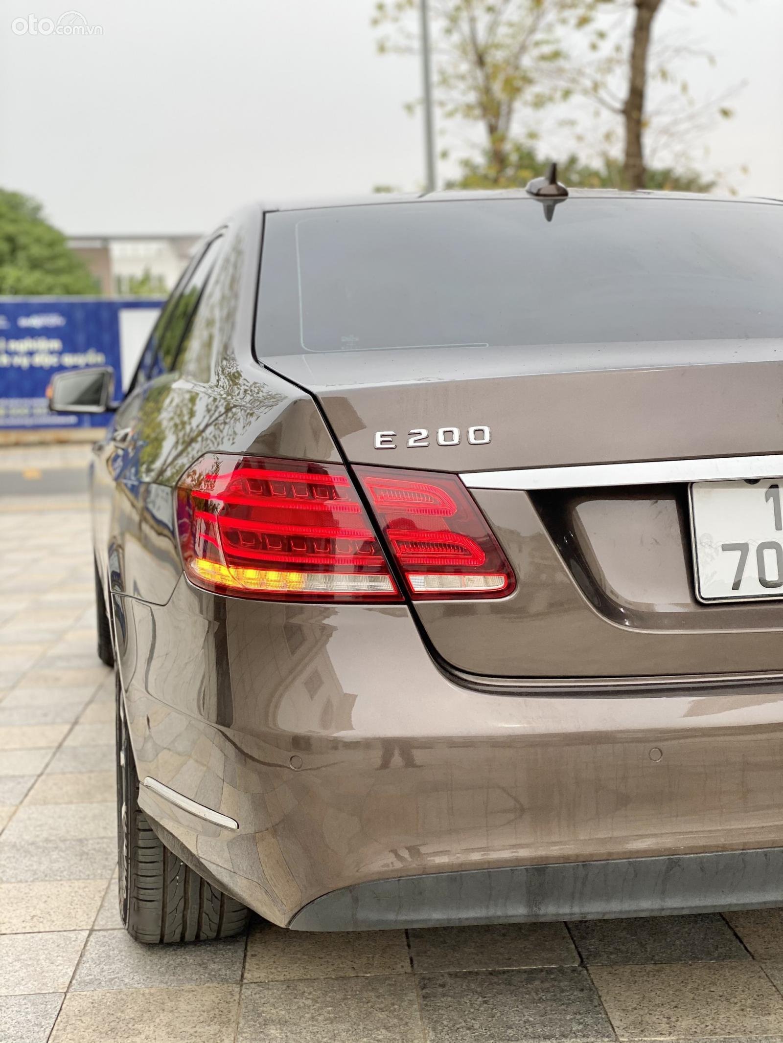 Mercedes-Benz 2014 - Hỗ trợ lấy xe nhanh gọn - Lãi suất ngân hàng cực thấp