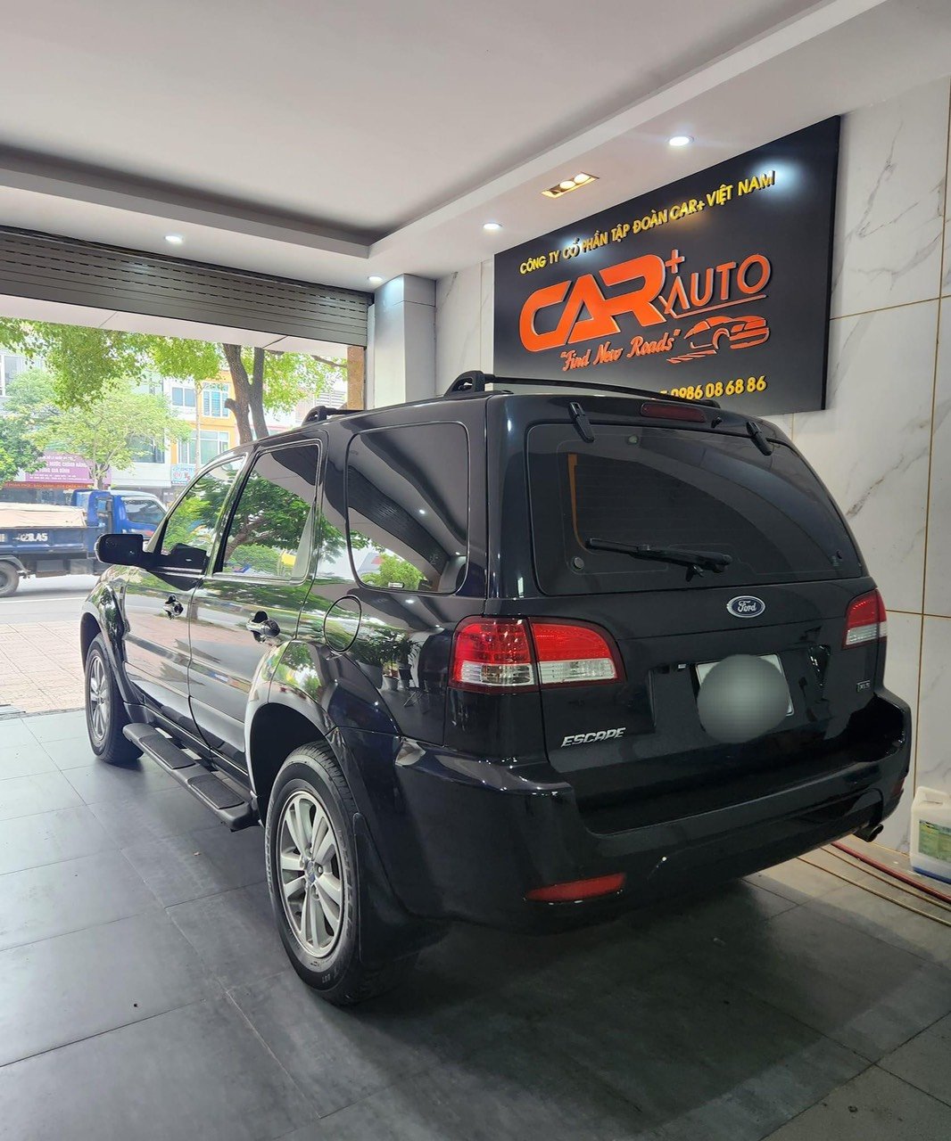 Ford Escape 2012 - Siêu phẩm một chủ Hà Nội từ mới - Xe zin từng con ốc. Liên hệ xem xe ngay