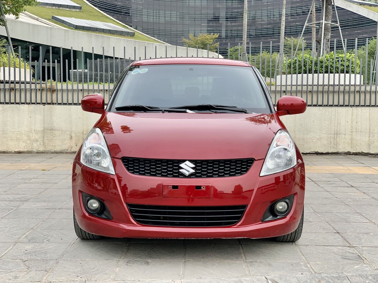 Suzuki Swift 2012 - Màu đỏ, xe nhập