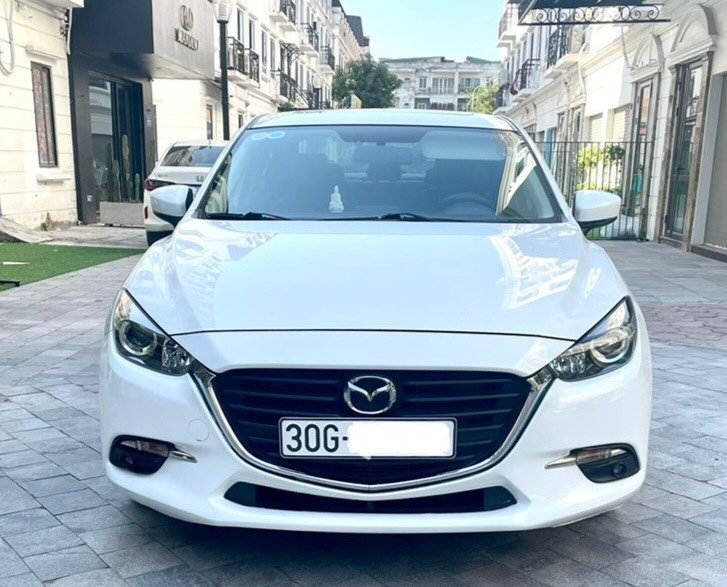 Mazda 3 2018 - Màu trắng giá hữu nghị