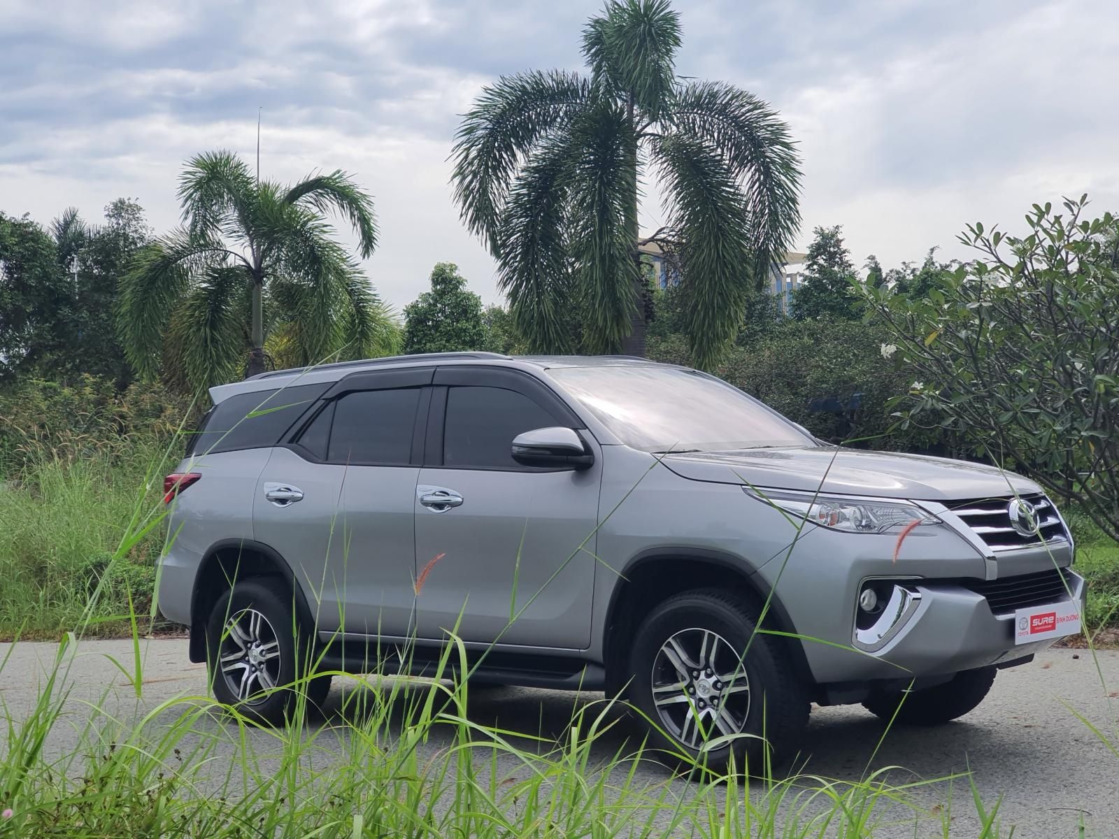 Toyota Fortuner 2019 - Full phụ kiện, giảm trực tiếp tiền mặt cho khách liên hệ sớm