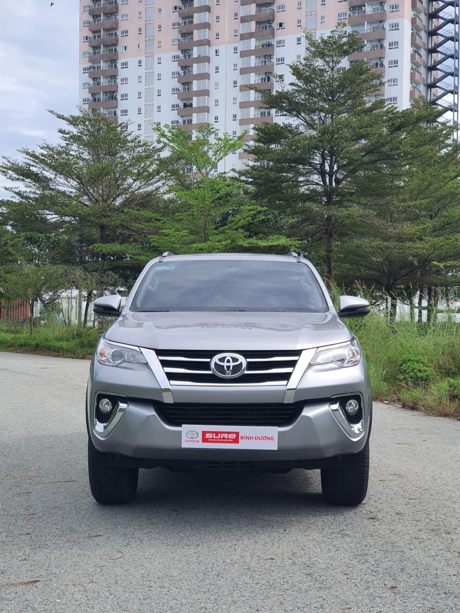 Toyota Fortuner 2019 - Full phụ kiện, giảm trực tiếp tiền mặt cho khách liên hệ sớm