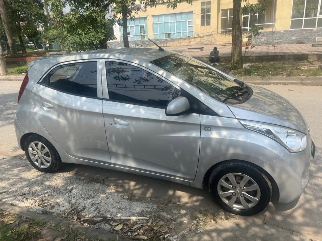 Hyundai Eon 2011 - Màu bạc, nhập khẩu xe gia đình, giá chỉ 135 triệu