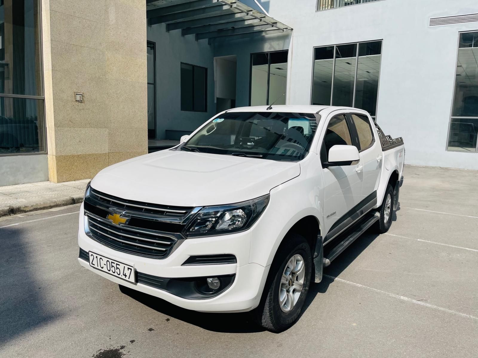 Chevrolet Colorado 2017 - Bán xe 1 chủ đẹp, đi 8 vạn km