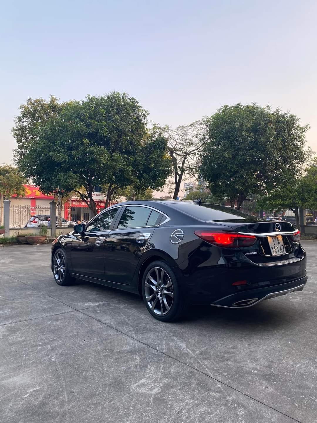 Mazda 6 2019 - Màu đen, chính chủ, giá 730tr