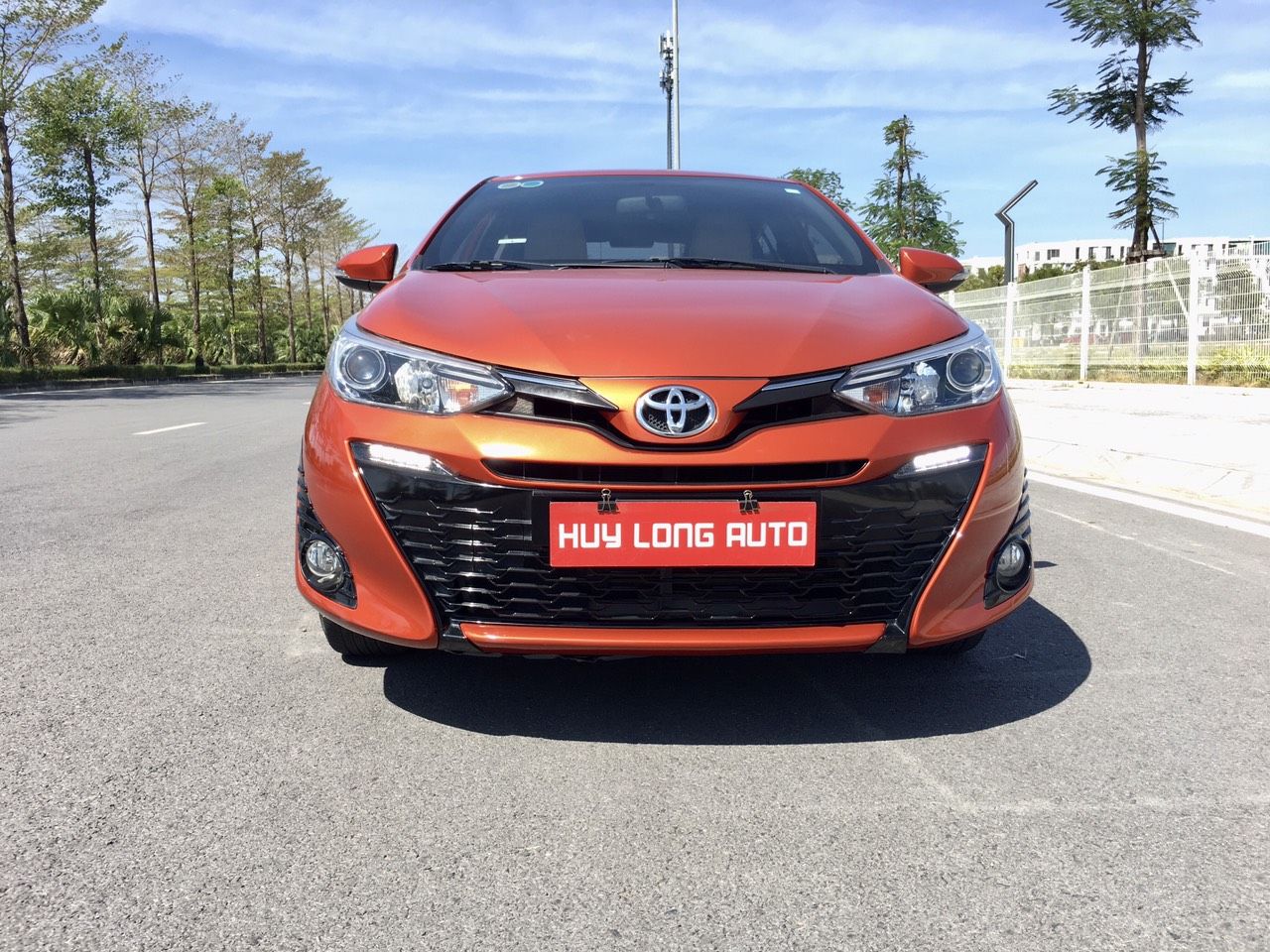 Toyota Yaris 2018 - Chào giá 569tr