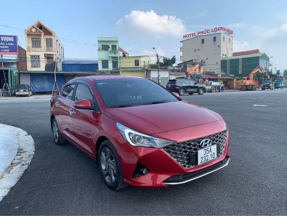 Hyundai Accent 2021 - Màu đỏ, 530 triệu