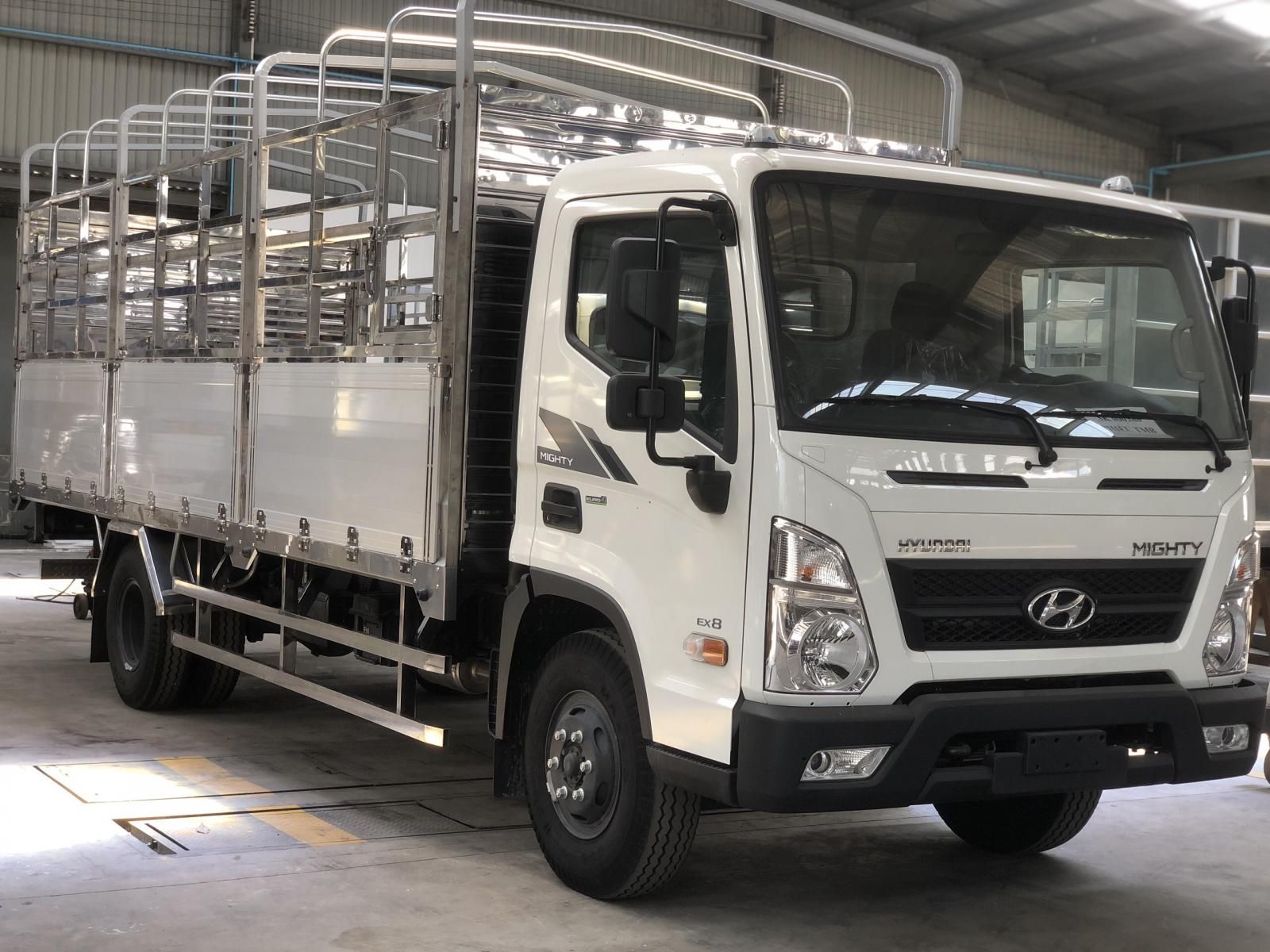 Hyundai Mighty 2022 - Full đáng đầu tư nhất phân khúc tải trung, xe tải 7.3 tấn - Thùng mui bạt, thùng dài lọt lòng 5m7