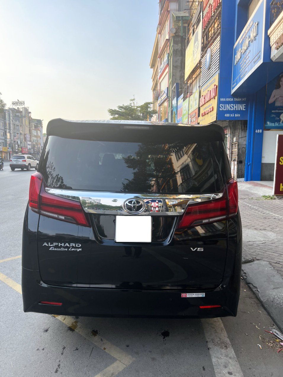 Toyota Alphard 2019 - Xe hạng thương gia, màu đen