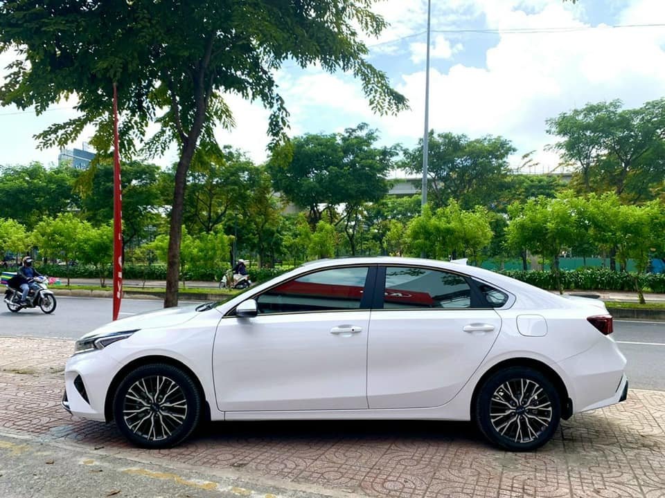 Mazda 3 2022 - Xe sẵn giao ngay