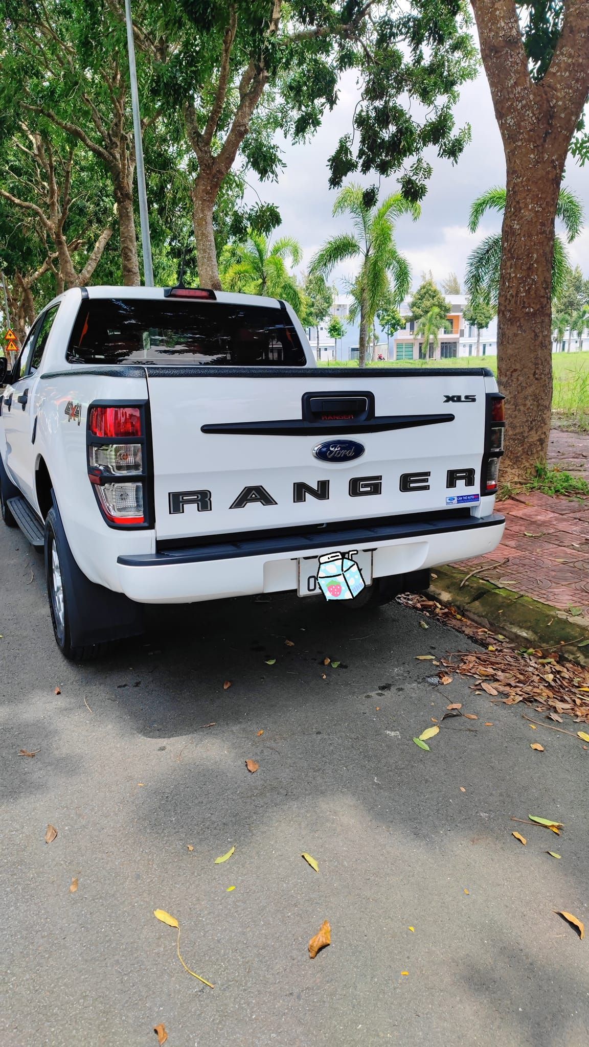 Ford Ranger 2021 - Xe màu trắng