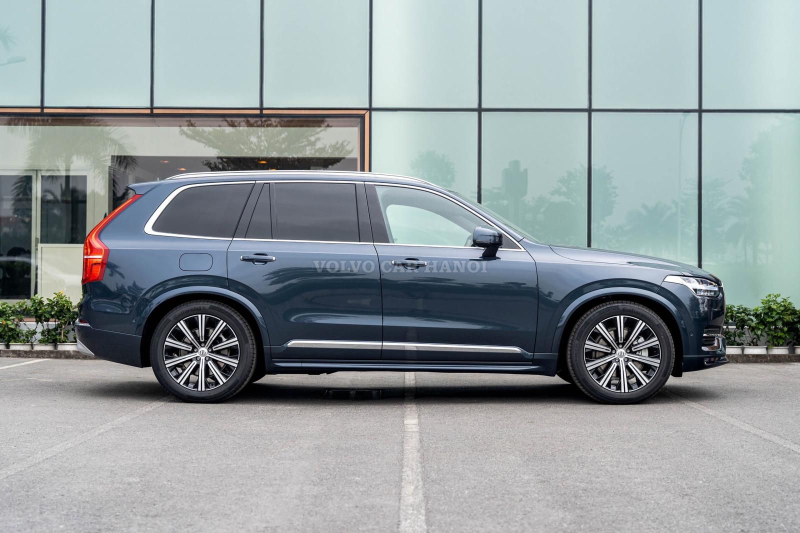 Volvo XC90 2022 - Tặng 2 năm bảo hiểm, 3 năm bảo dưỡng và voucher 10 triệu