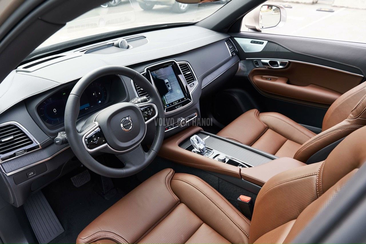 Volvo XC90 2022 - Nhập khẩu nguyên chiếc - Tặng 2 năm bảo hiểm, 3 năm bảo dưỡng và voucher 10 triệu