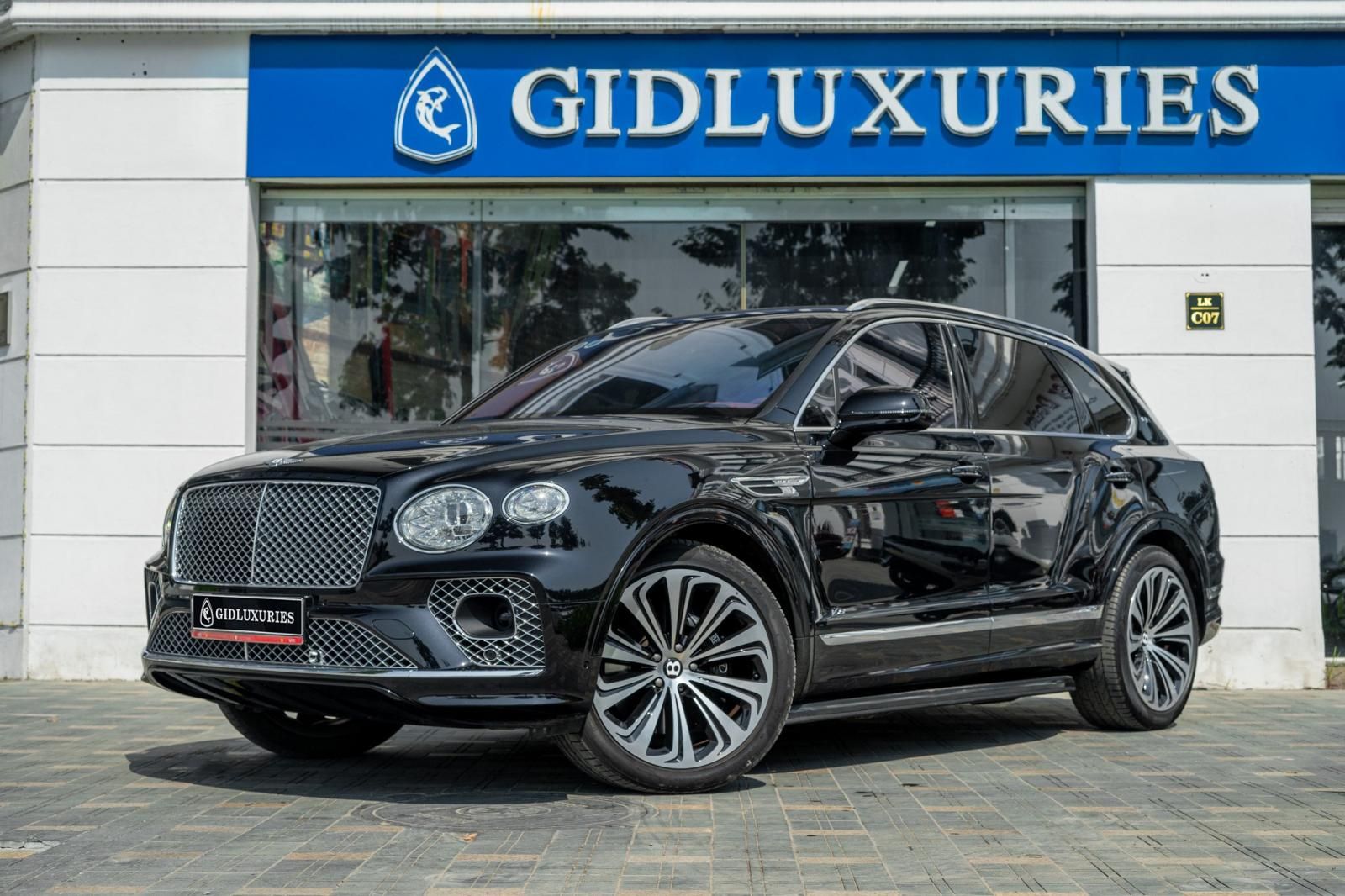 Bentley 2020 - Biển số vip, siêu lướt 7000km