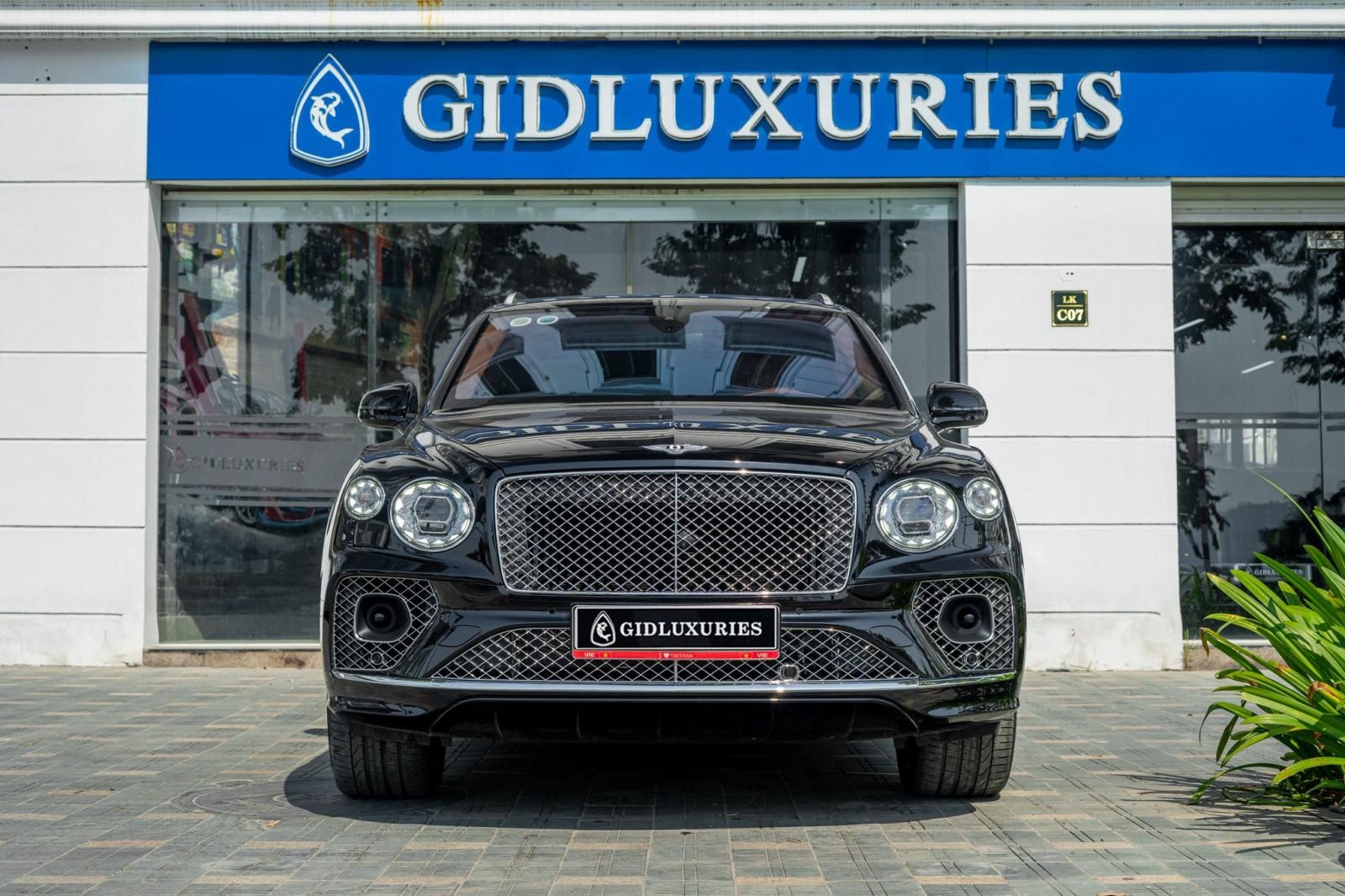 Bentley 2020 - Biển số vip, siêu lướt 7000km