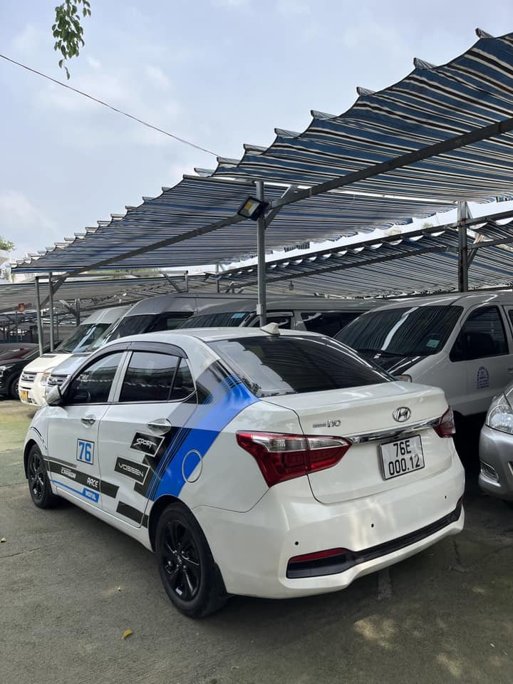 Hyundai Grand i10 2019 - Xe màu trắng  