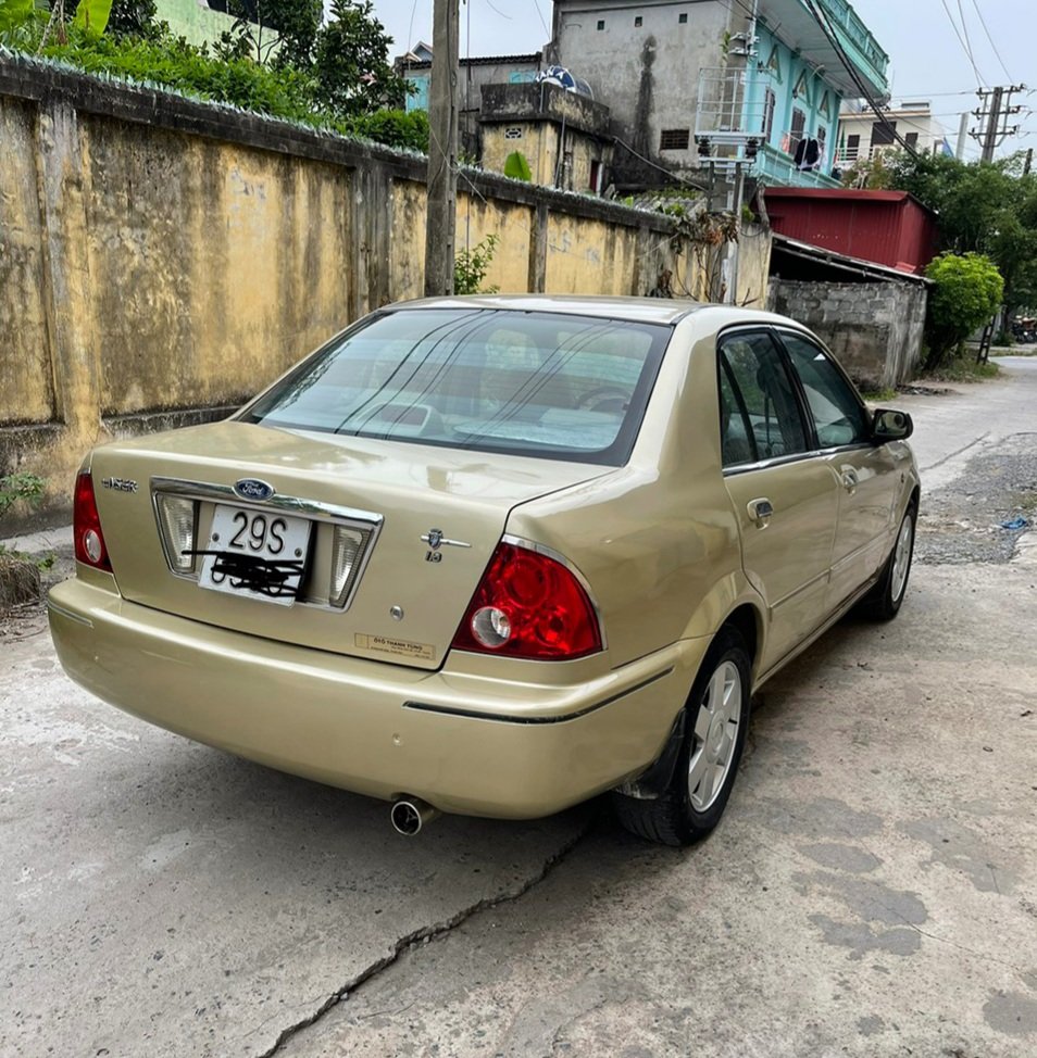 Ford Laser 2002 - Bán xe bản đủ, còn đẹp