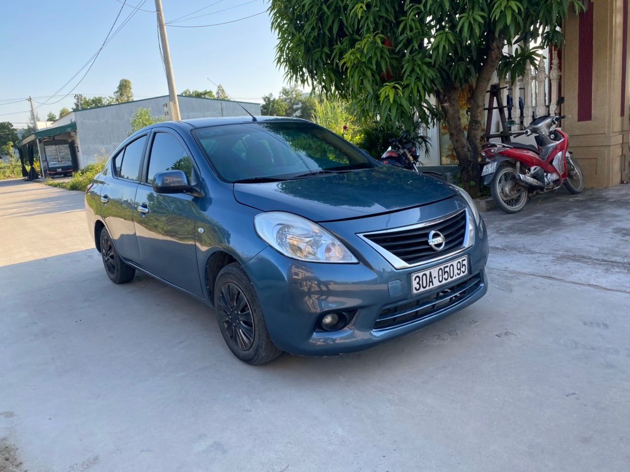 Nissan Sunny 2013 - Đăng ký lần đầu 2013 nhập khẩu giá 190tr