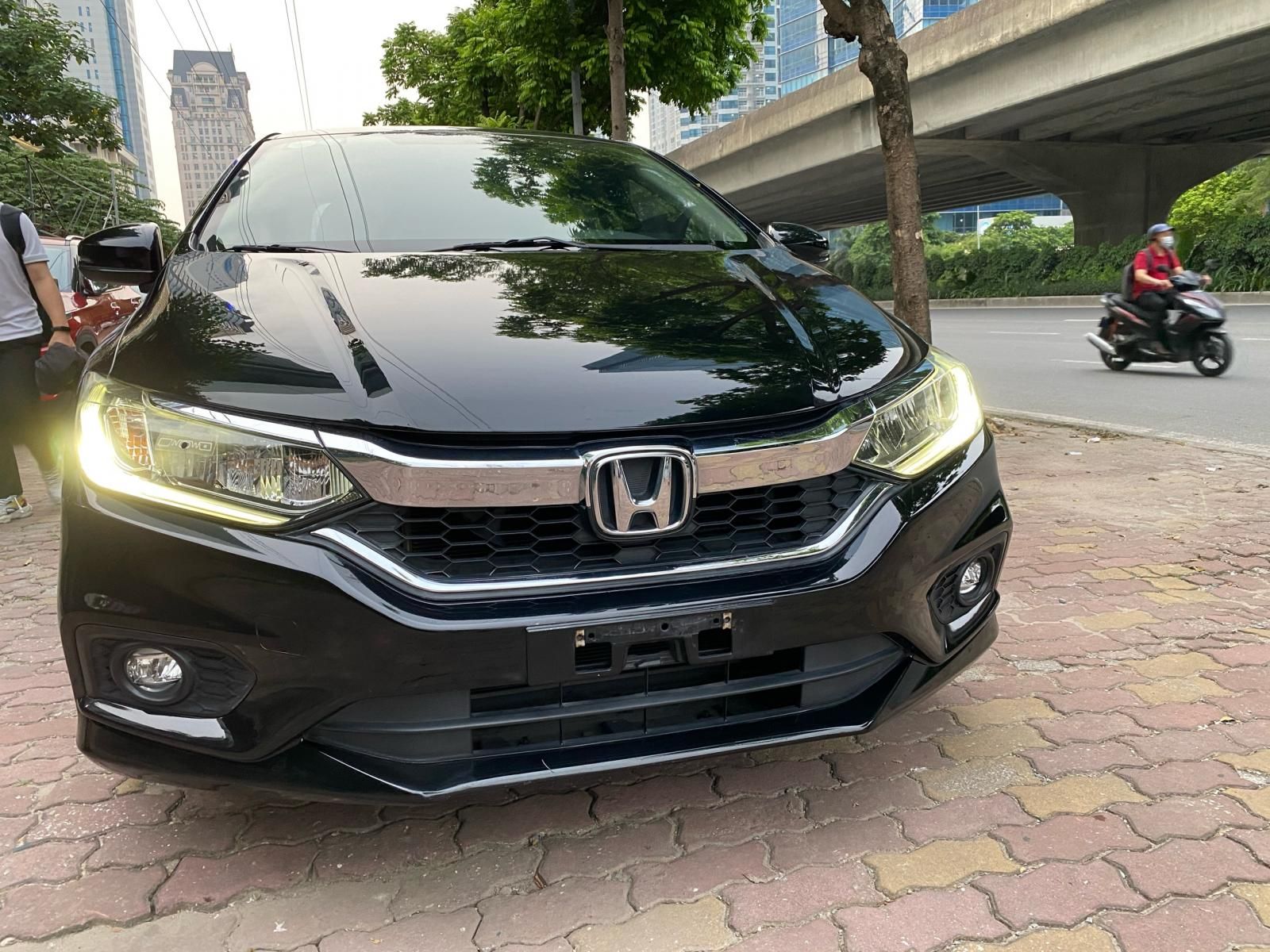 Honda City 2019 - Xe 1 chủ mua từ mới, xe biển phố không mất 20 triệu. Xe thật đẹp, gia đình đi giữ gìn