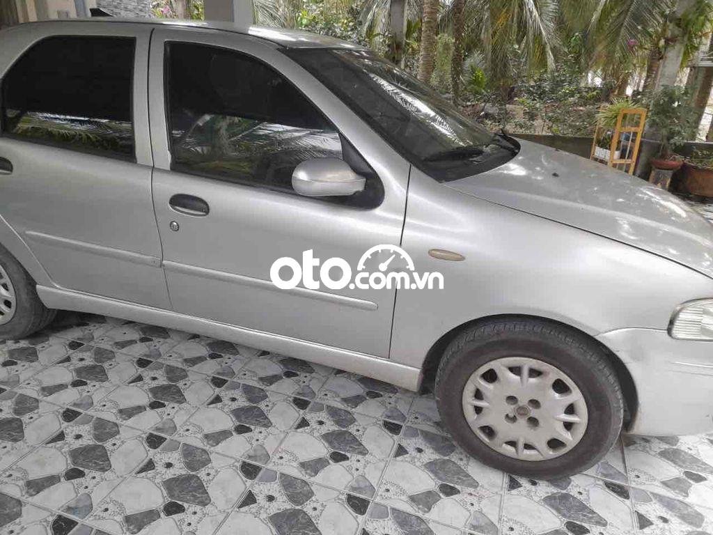 Fiat Albea 2006 - Xe màu bạc, 110 triệu