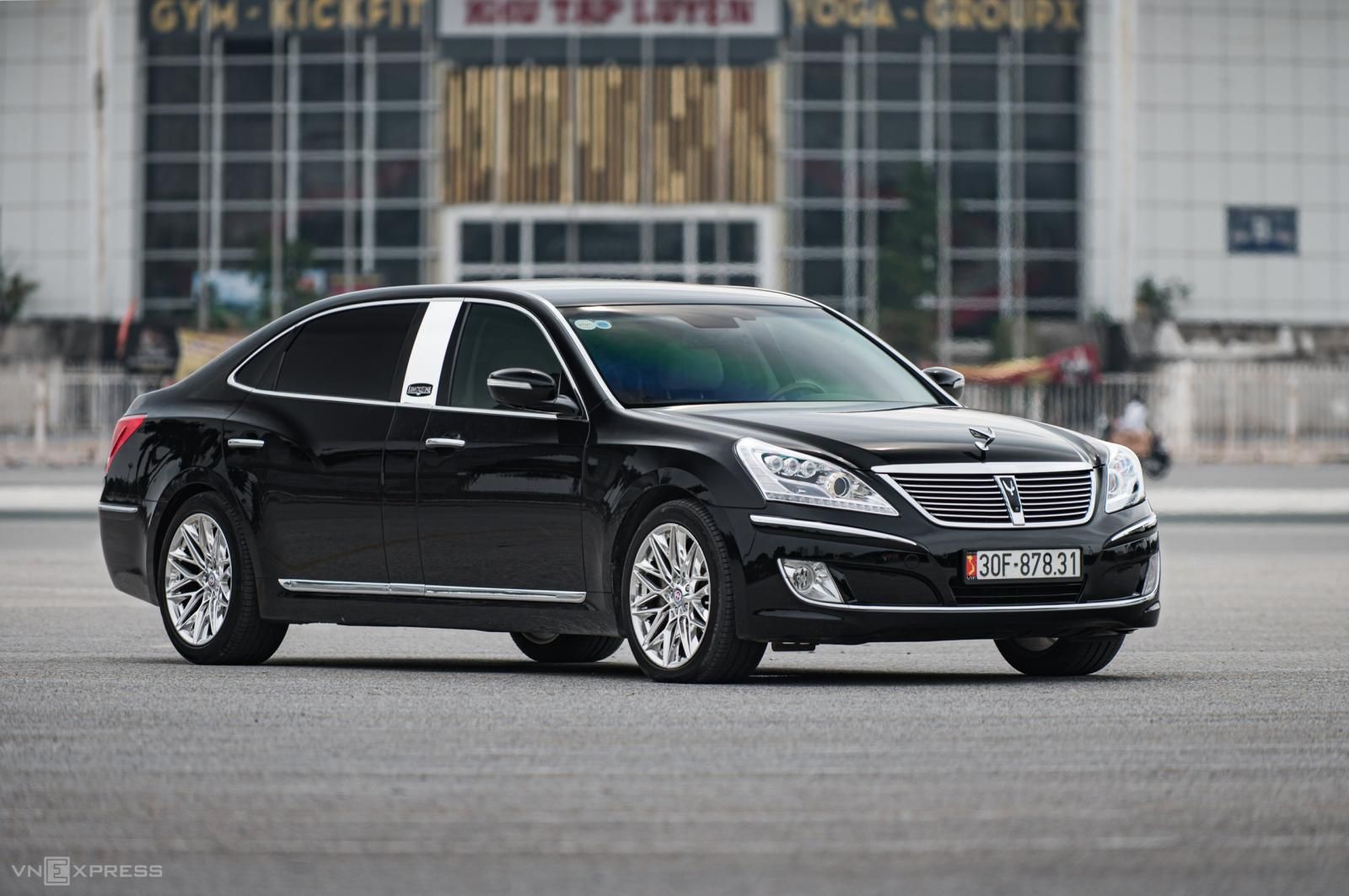 Hyundai Equus 2010 - Xe màu đen, xe nhập