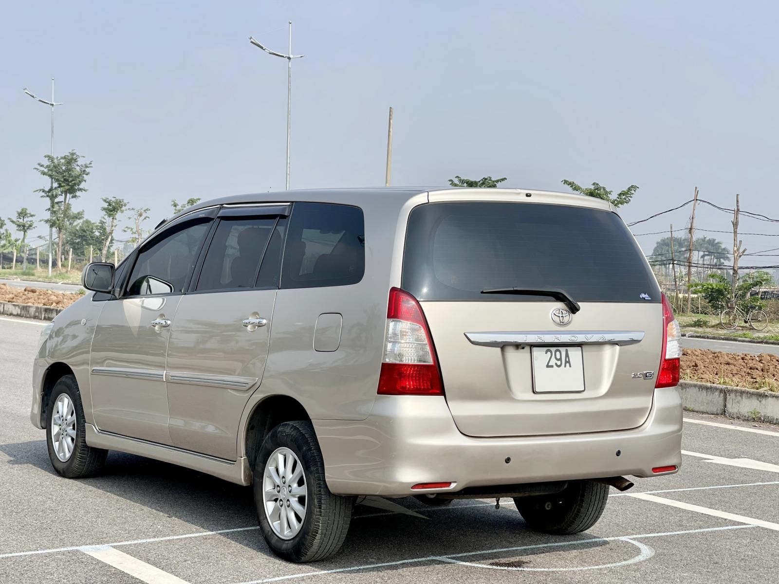 Toyota Innova 2013 - Thanh lý giá rẻ