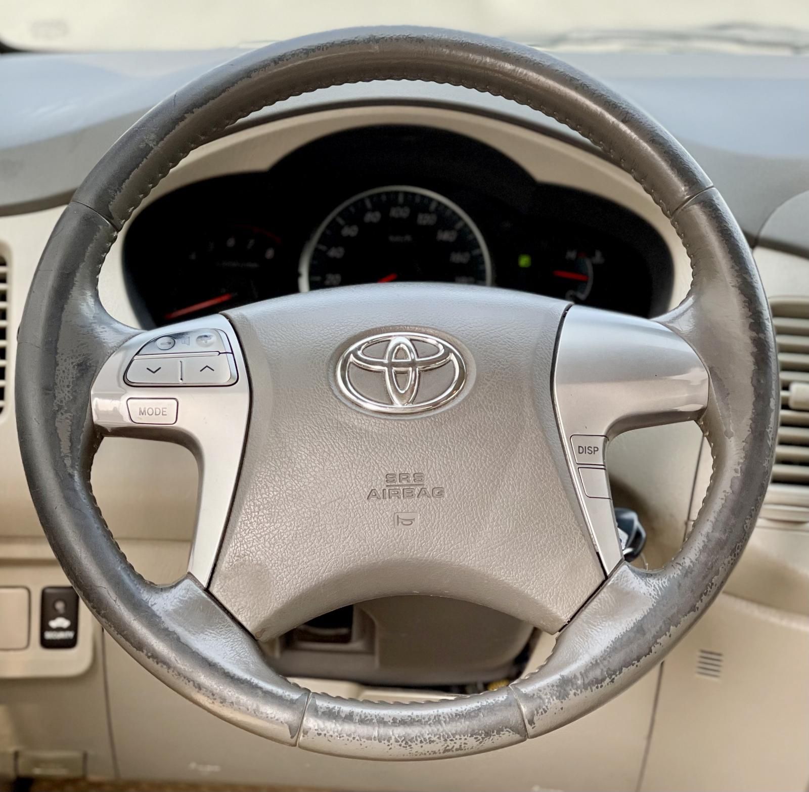 Toyota Innova 2013 - Thanh lý giá rẻ