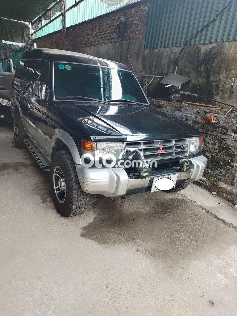 Mitsubishi Pajero 2006 - Hai màu chính chủ