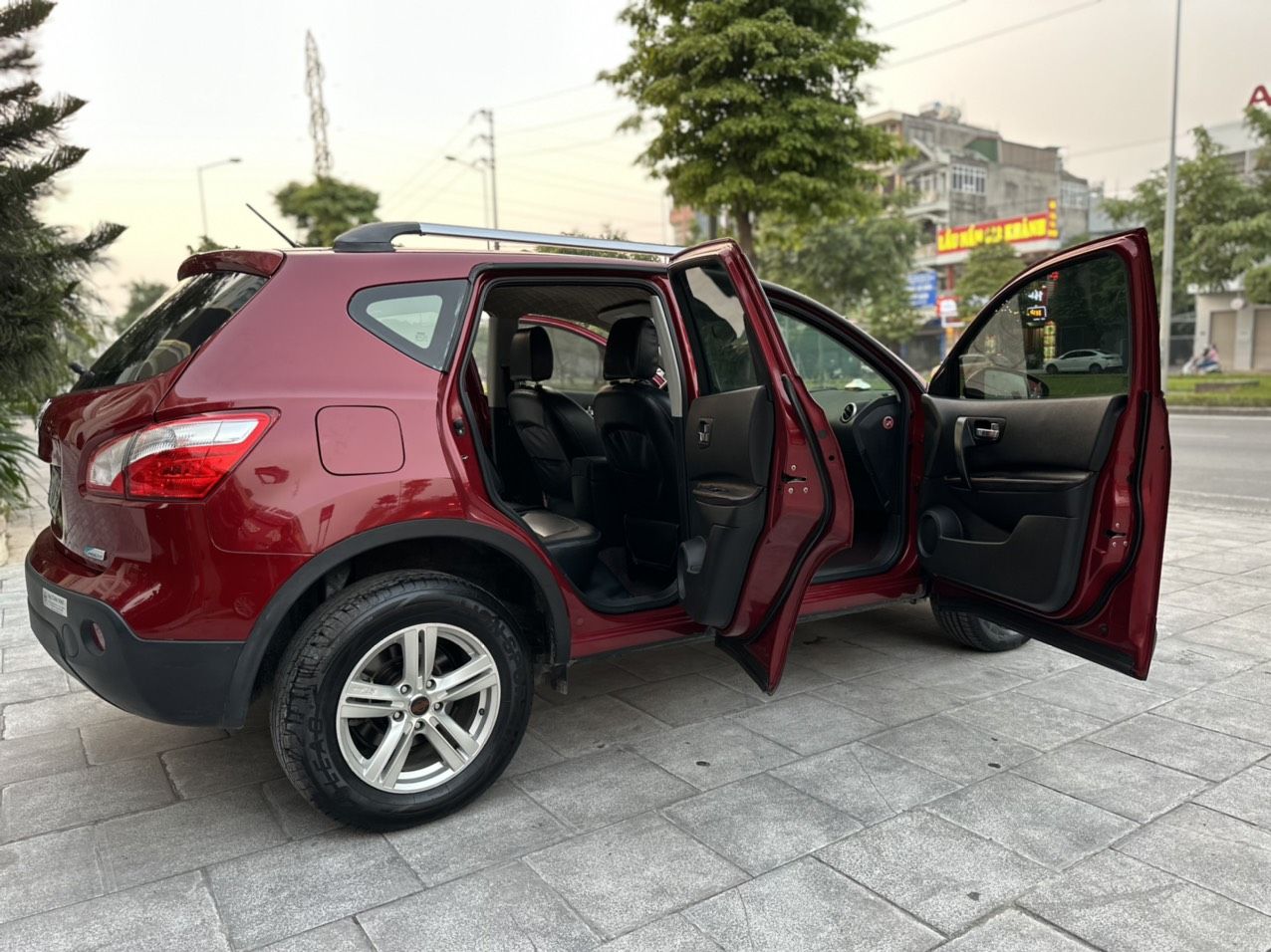 Nissan Qashqai 2010 - Nhập Anh Quốc, 5 chỗ