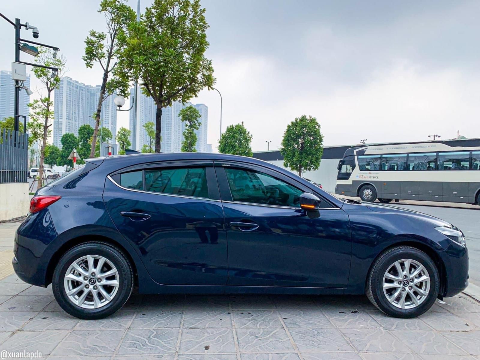 Mazda 3 2018 - Đảm bảo km zin lốp theo xe cả dàn luôn ạ