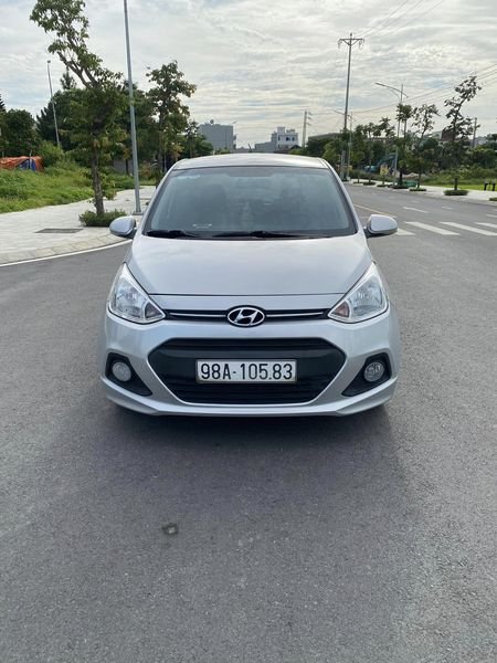 Hyundai i10 2016 - Hyundai i10 2016 số tự động