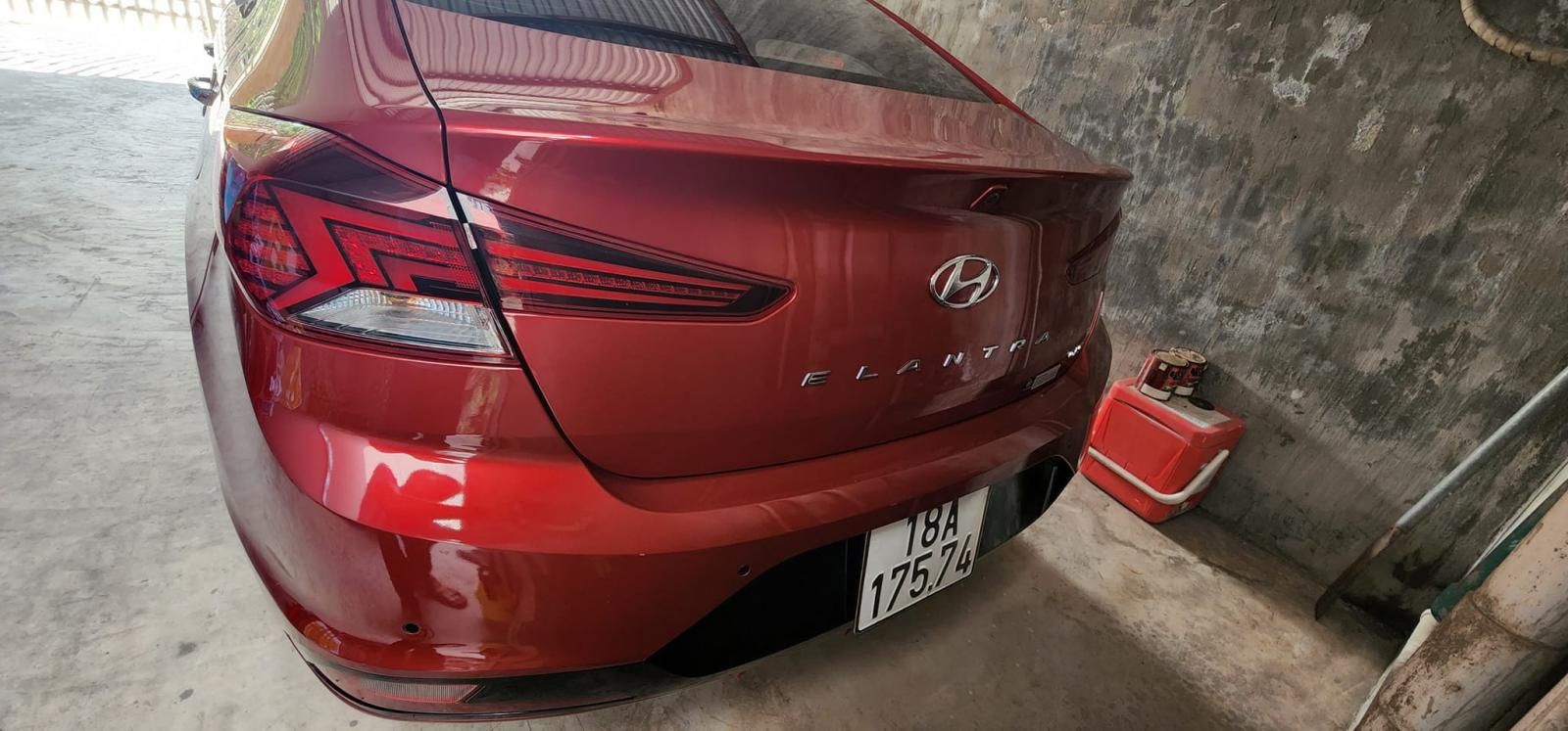 Hyundai Elantra 2019 - Màu đỏ số sàn, 480tr
