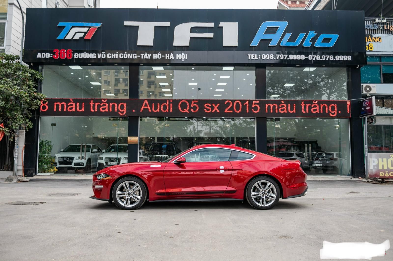 Ford Mustang 2022 - Premium Fastback, nhập Mỹ mới 100% giao ngay, xe trang bị động cơ 2.3L Ecoboost