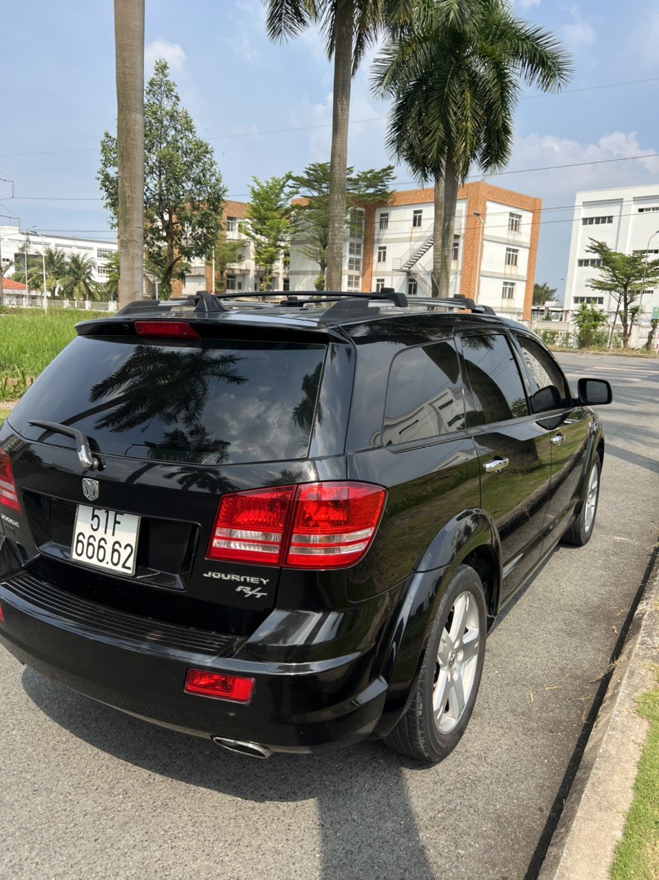 Dodge Journey 2009 - Xe màu đen