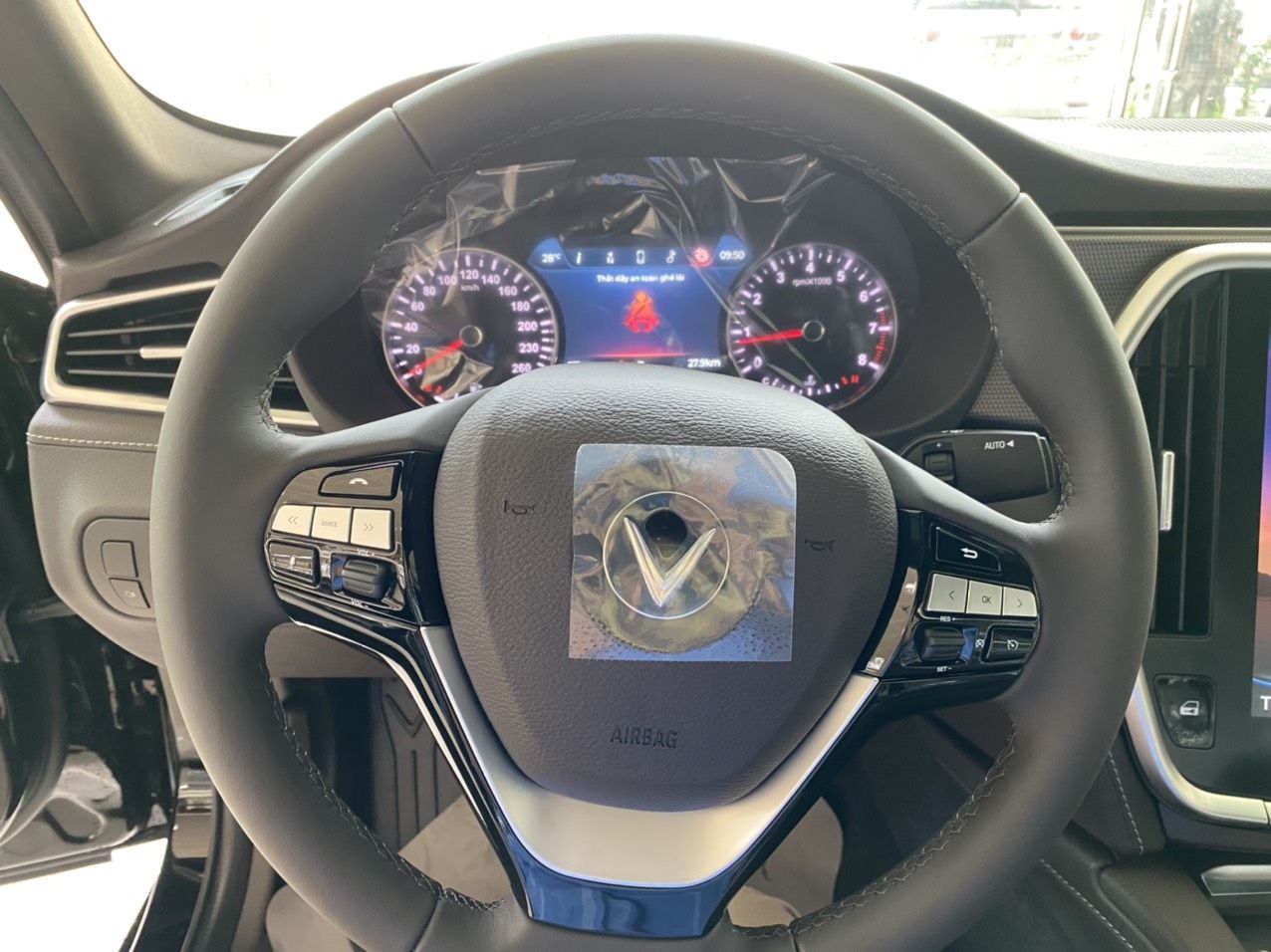 Jonway Global Noble 2022 - Hỗ trợ bank 70% - Bao giá toàn miền Bắc