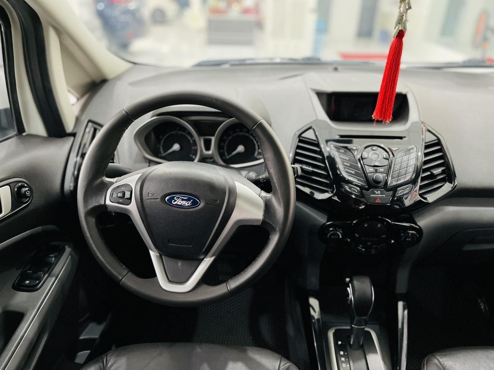 Ford EcoSport 2016 - Tặng ngay 1 miếng vàng thần tài - Miễn phí 100% thuế, ngân hàng hỗ trợ lên đến gần 70%