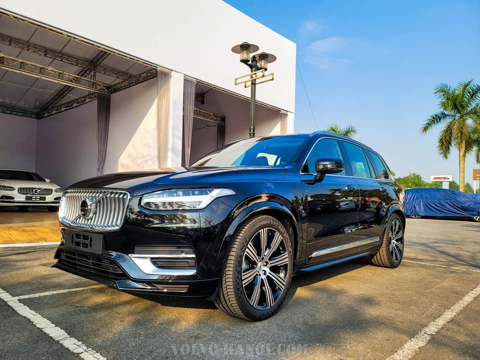 Volvo XC90 2023 - Hoàn hảo trong phân khúc - Gói bảo dưỡng 3 năm và nhiều quà tặng
