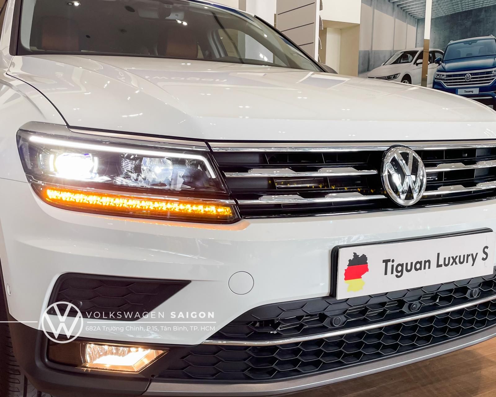 Volkswagen Tiguan 2022 - Giá tốt nhất miền Nam - Giảm 100% phí trước bạ - Tặng BHVC, tặng 5 năm bảo dưỡng, lãi suất 0%