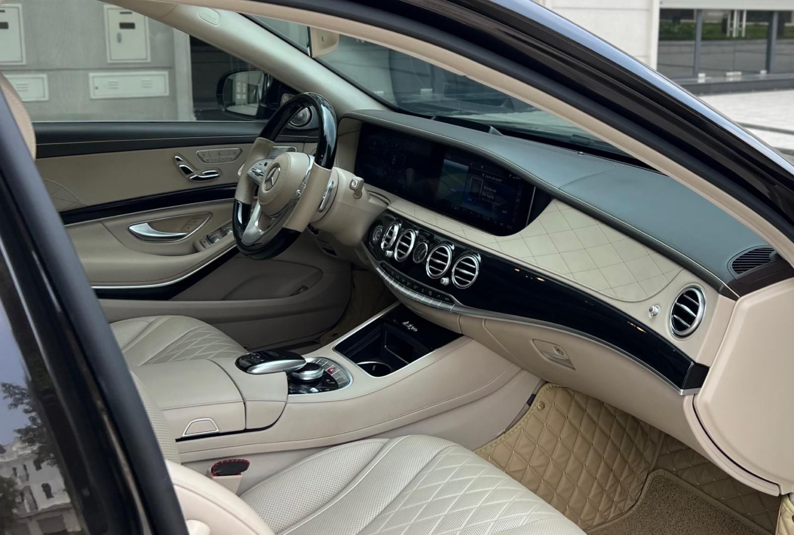 Mercedes-Benz 2019 - Lên full Maybach