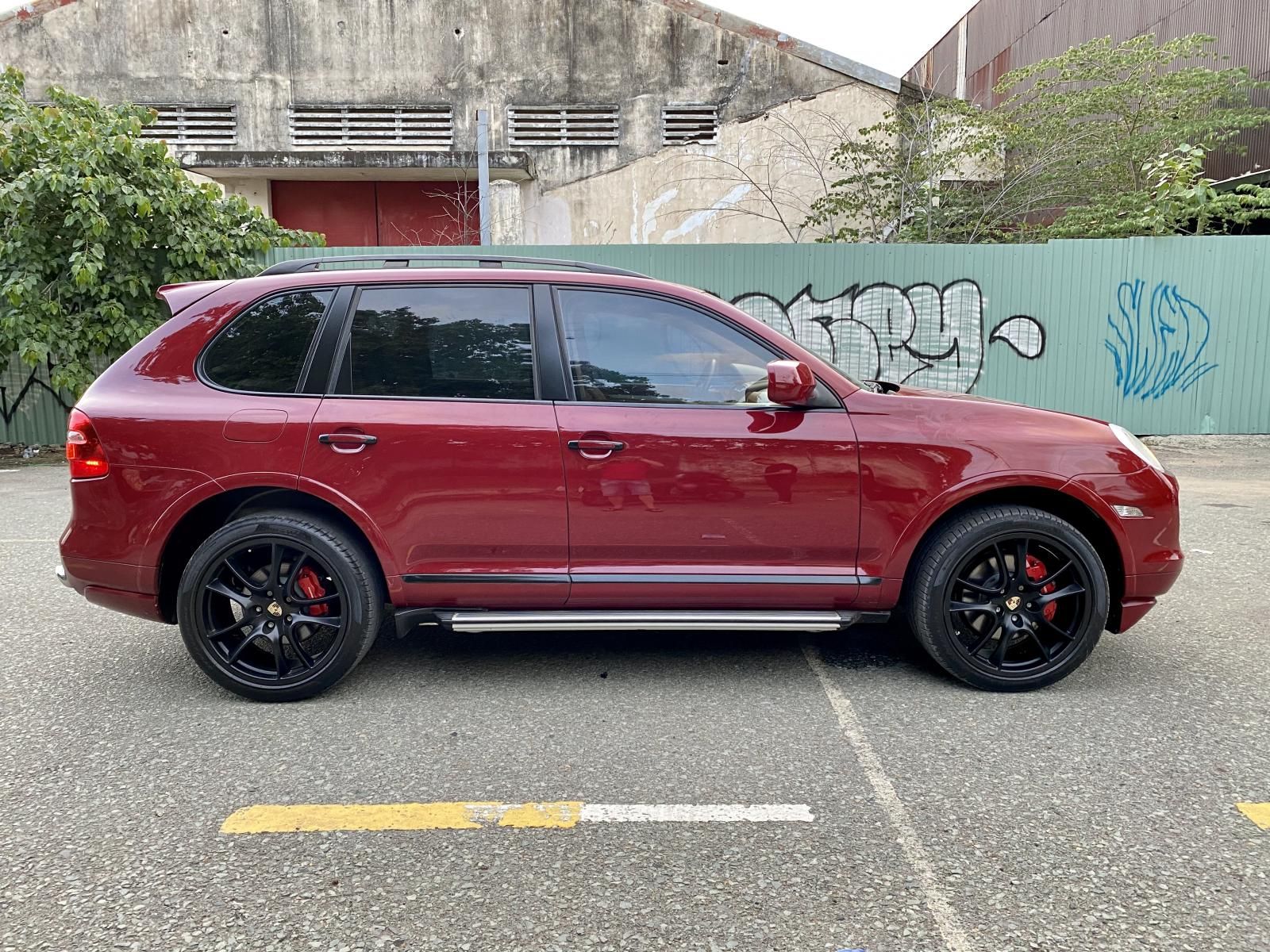 Porsche Cayenne 2009 - Đỏ, nội thất da nâu zin