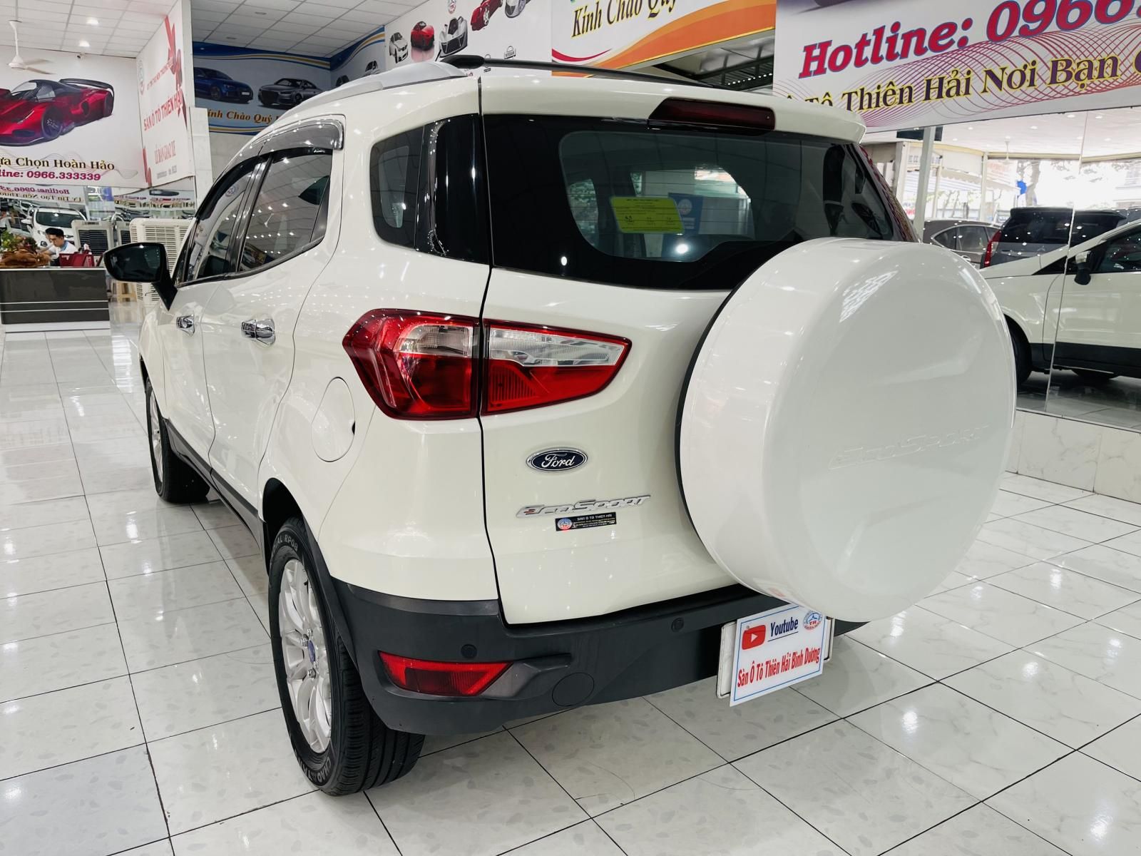 Ford EcoSport 2016 - Tặng ngay 1 miếng vàng thần tài - Miễn phí 100% thuế, ngân hàng hỗ trợ lên đến gần 70%