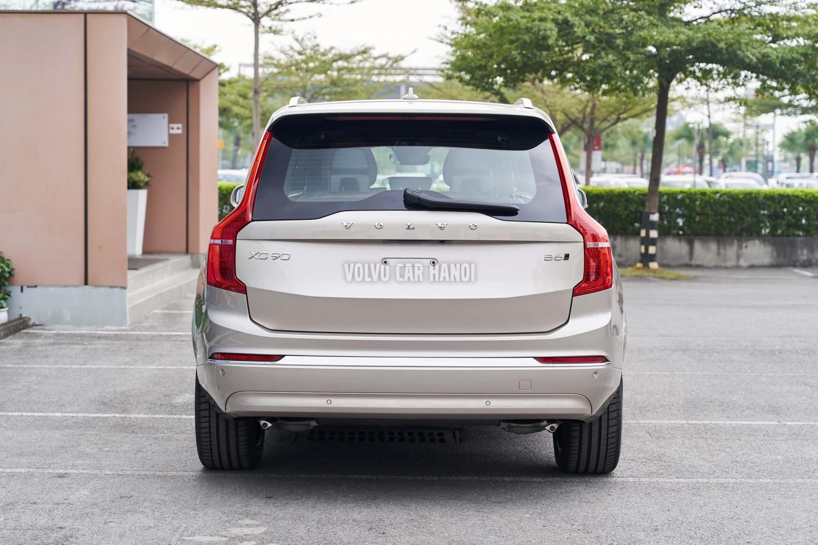 Volvo XC90 2022 - Tặng 2 năm bảo hiểm, 3 năm bảo dưỡng và voucher 10 triệu