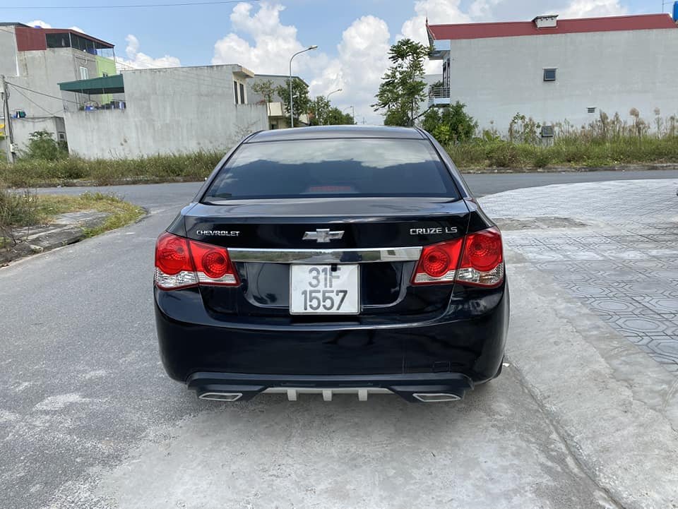 Chevrolet Cruze 2010 - Màu đen