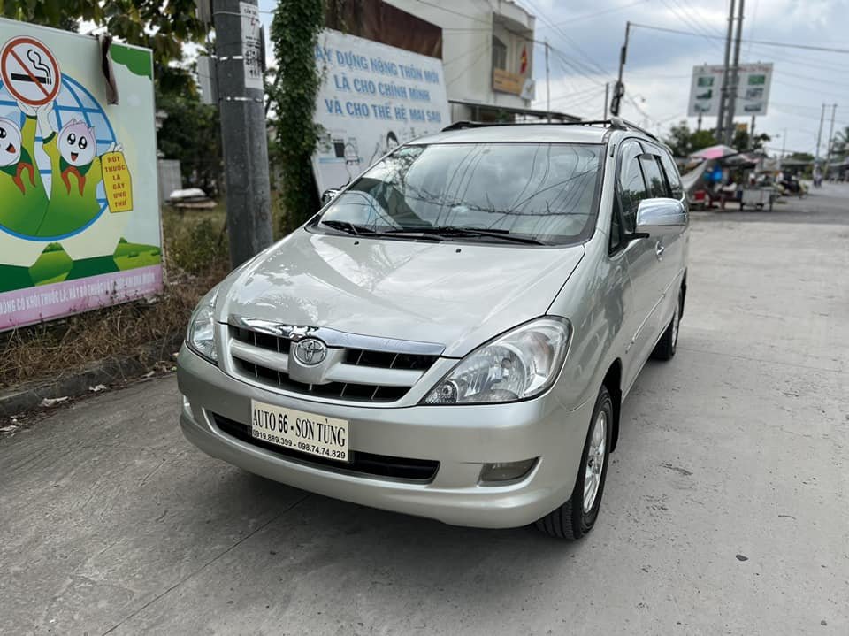 Toyota Innova 2007 - Xe màu bạc, 277tr