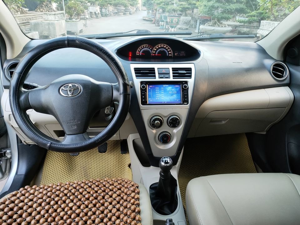 Toyota Vios 2008 - Xe màu bạc số sàn, 227tr