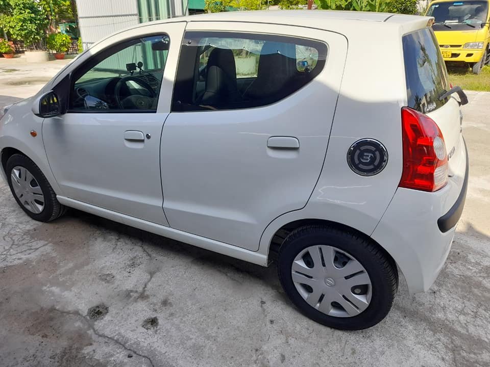 Nissan Pixo 2010 - Màu trắng, nhập khẩu, 215tr