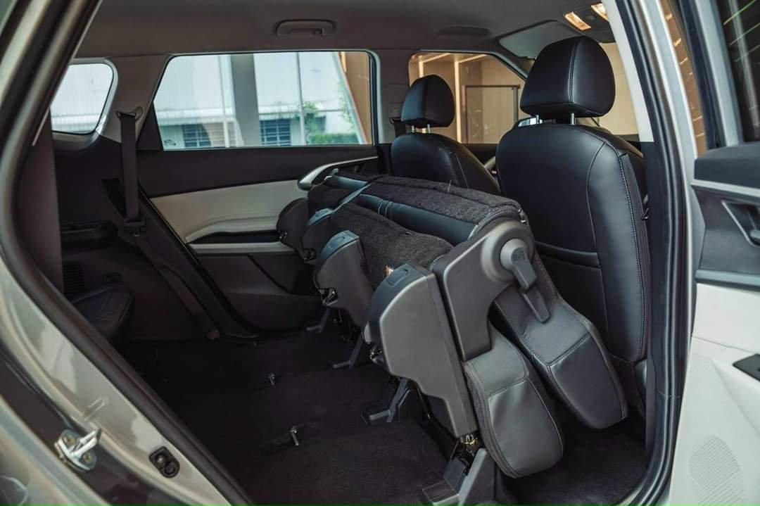 Kia Carens 2022 - Ưu đãi hấp dẫn - Giao ngay tháng 11 - Tùy chọn nội thất xe