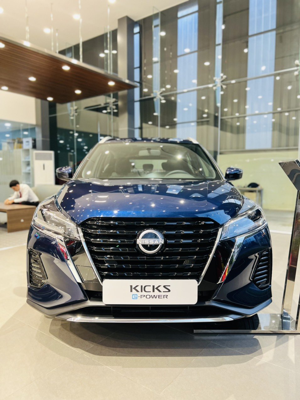 Nissan Kicks 2022 - Xe điện không cần trạm sạc điện