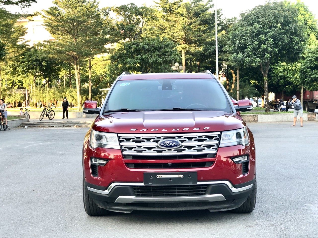 Ford Explorer 2018 - Xe nhập, giá tốt 1 tỷ 162tr